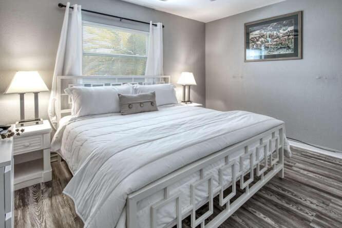 Sunset Beach Suites 세인트피트비치 외부 사진
