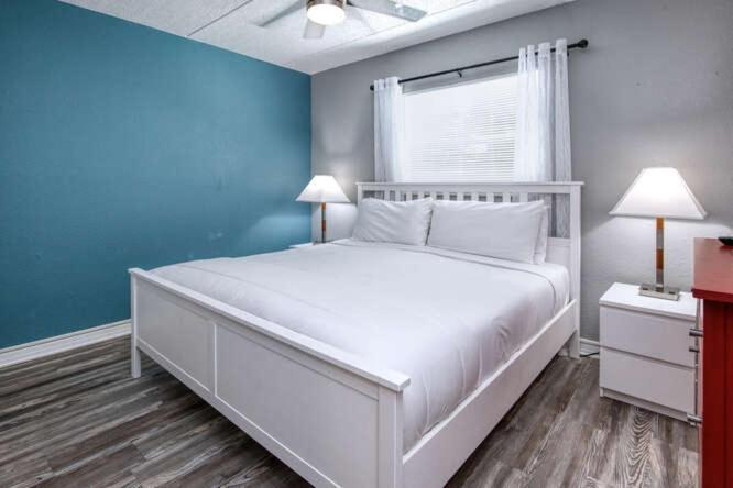Sunset Beach Suites 세인트피트비치 외부 사진